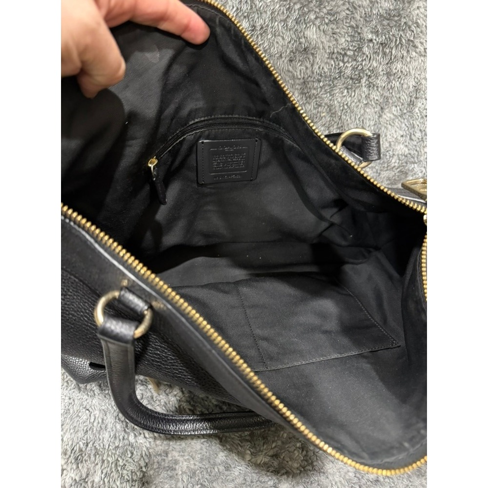 Coach Pebbled Leather Crossbody Tote Black Gold Zip Shoulder Bag Purse Classic - Picture 6 of 9